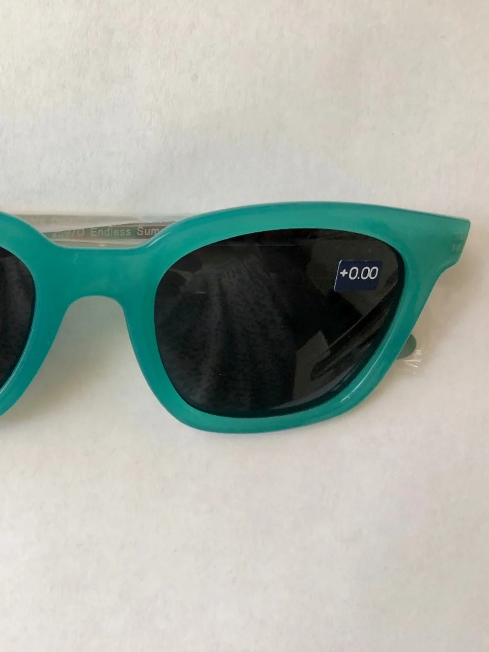 New Peepers Turquoise Endless Summer UV 400 Sunglasses